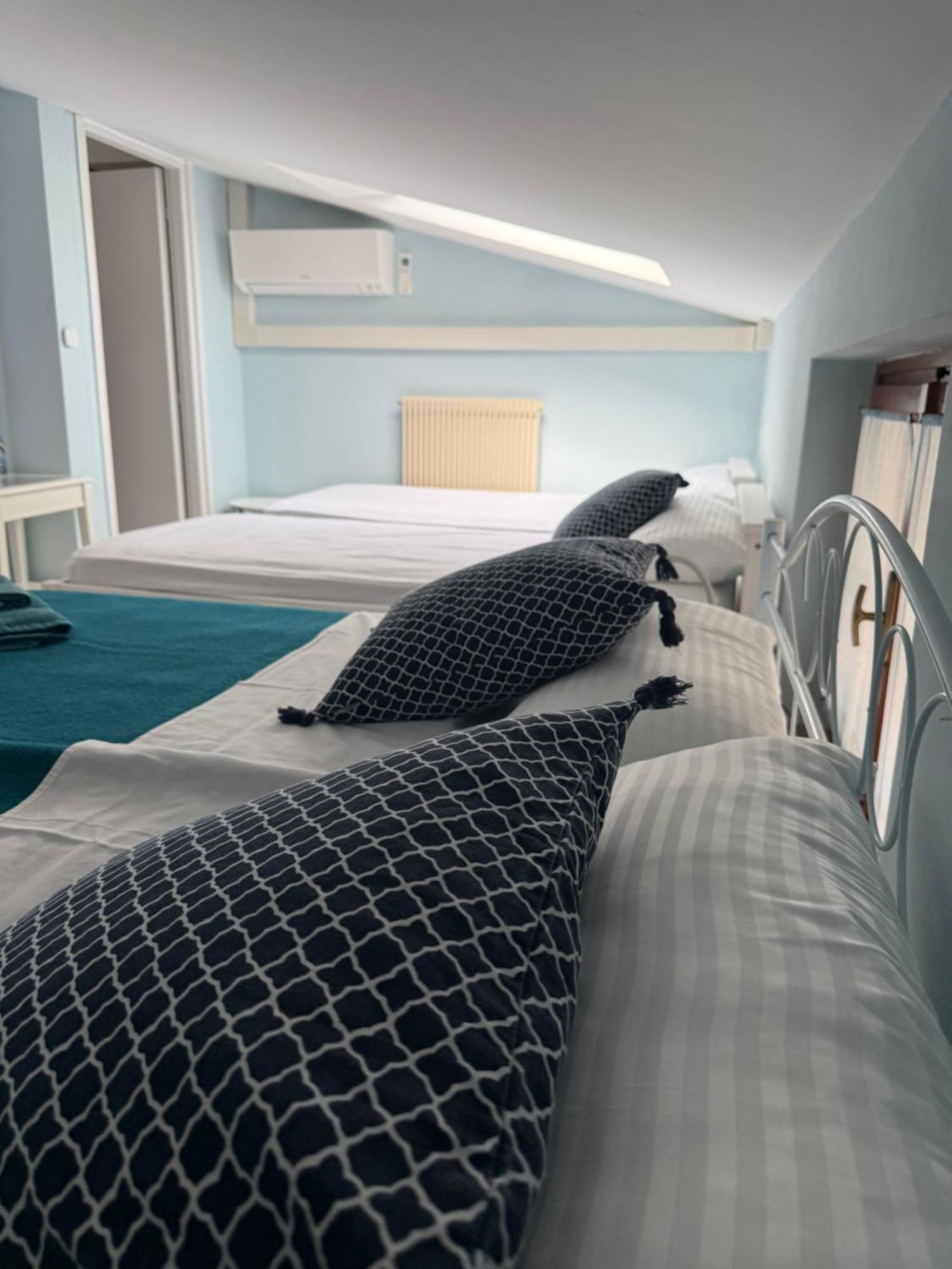 Apartment Mit Meerblick Am Strand Costa Azzura Grado Exterior foto