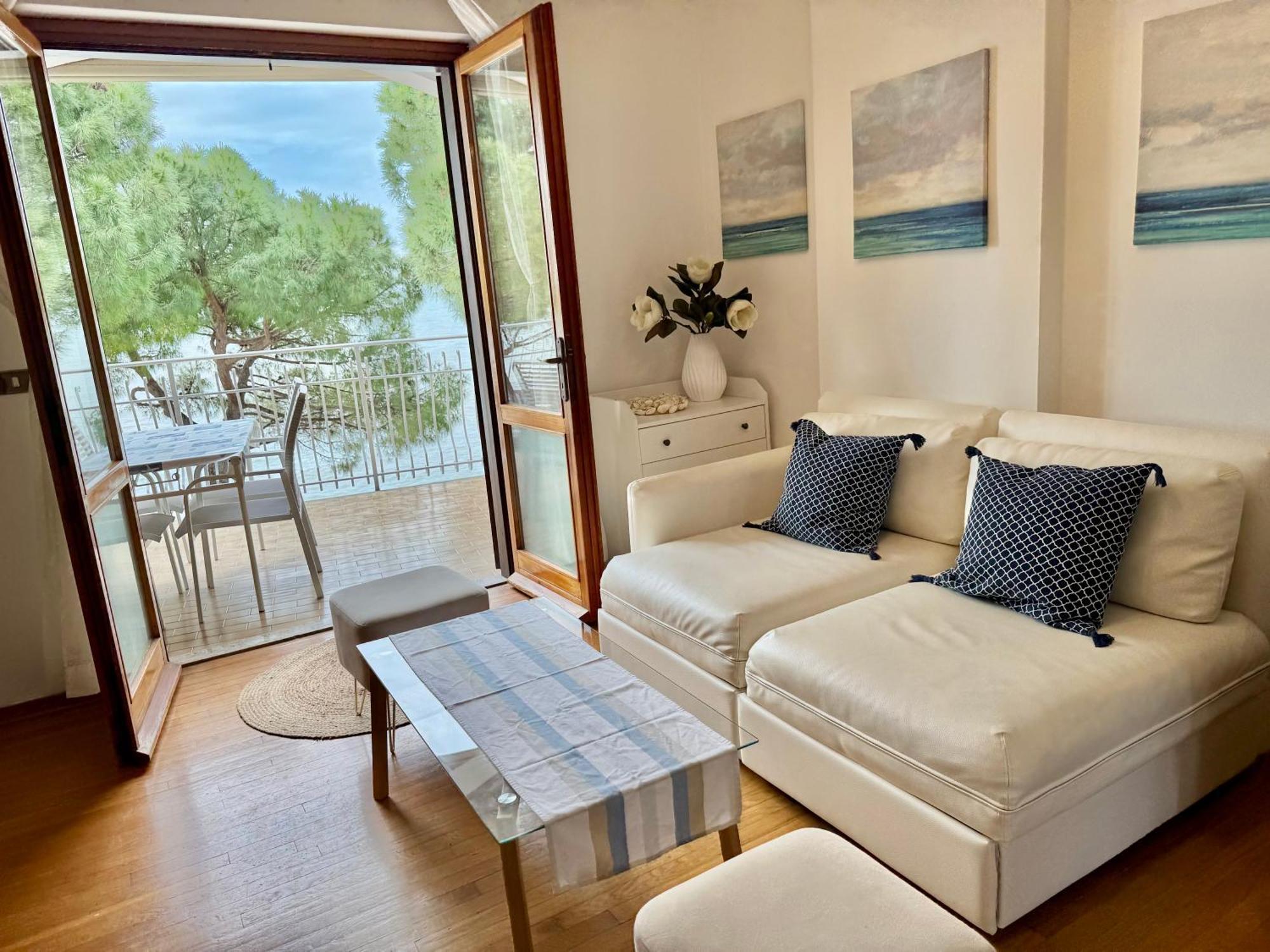 Apartment Mit Meerblick Am Strand Costa Azzura Grado Exterior foto